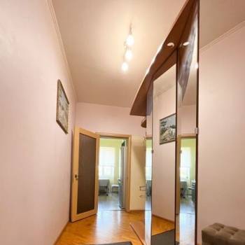 Продается 2-х комнатная квартира, 58 м²