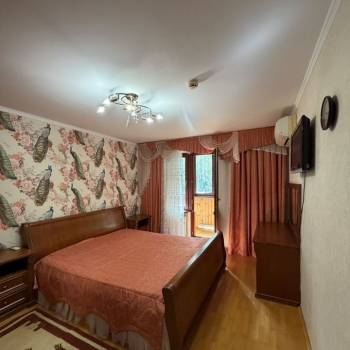 Продается 3-х комнатная квартира, 90,7 м²