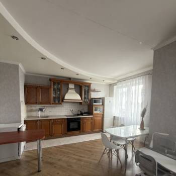 Сдается Многокомнатная квартира, 97,17 м²