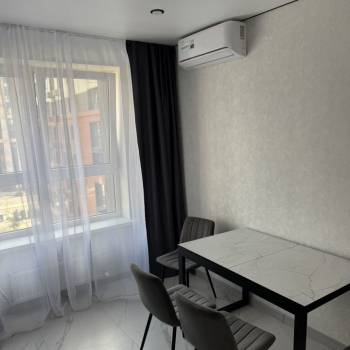 Продается 1-комнатная квартира, 34 м²