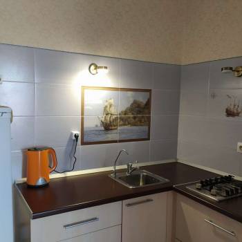 Продается 1-комнатная квартира, 38 м²