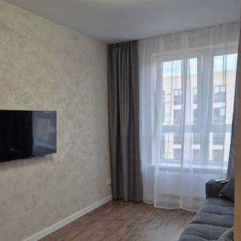 Сдается 1-комнатная квартира, 38 м²
