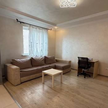 Сдается 2-х комнатная квартира, 73 м²