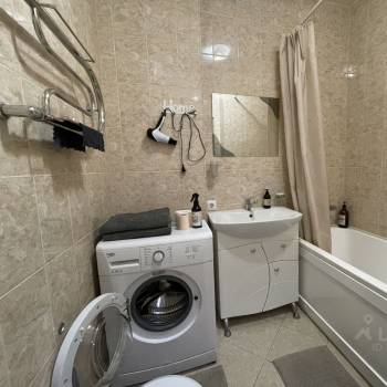 Продается 1-комнатная квартира, 35,7 м²
