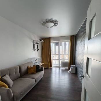 Сдается Многокомнатная квартира, 105 м²