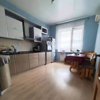 Сдается Многокомнатная квартира, 85 м²