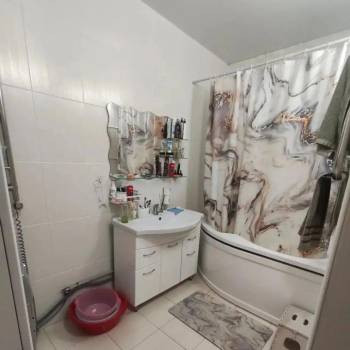 Сдается Многокомнатная квартира, 85 м²