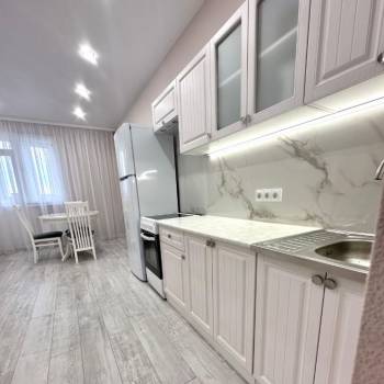 Сдается 2-х комнатная квартира, 60 м²