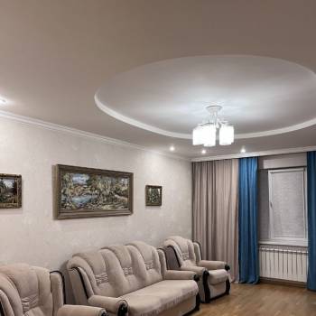 Продается 1-комнатная квартира, 61,6 м²