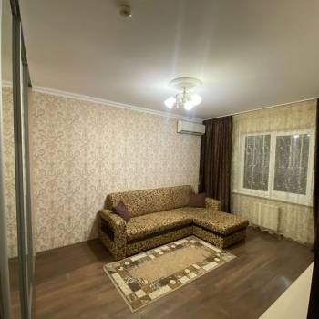 Сдается 2-х комнатная квартира, 58 м²
