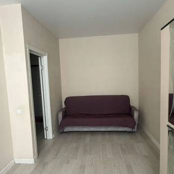 Продается 1-комнатная квартира, 35 м²