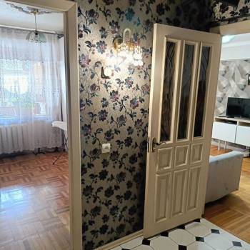 Продается Многокомнатная квартира, 66,6 м²