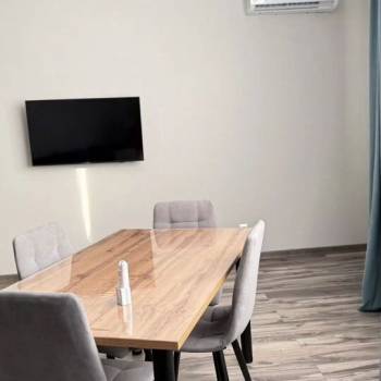 Сдается 1-комнатная квартира, 61,3 м²