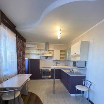 Продается 1-комнатная квартира, 38 м²