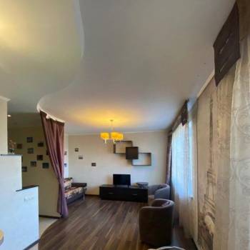 Продается 1-комнатная квартира, 38 м²