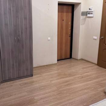 Продается 1-комнатная квартира, 32,9 м²