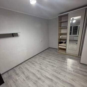 Продается 1-комнатная квартира, 31 м²
