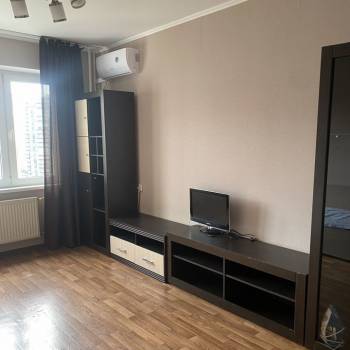Продается 1-комнатная квартира, 39,5 м²