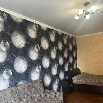 Сдается 1-комнатная квартира, 42 м²