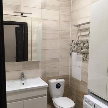 Продается 1-комнатная квартира, 50 м²