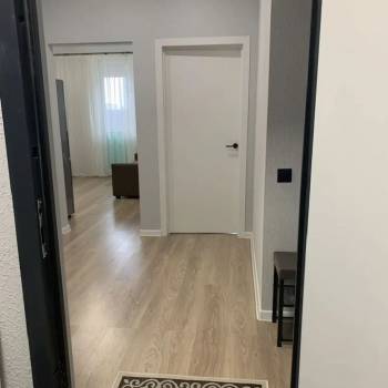 Продается 1-комнатная квартира, 43 м²