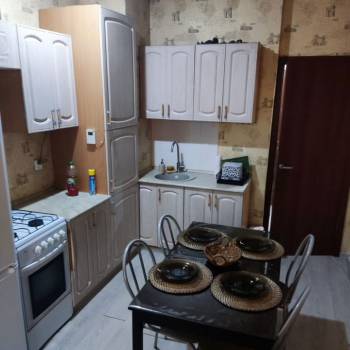 Сдается 1-комнатная квартира, 40 м²