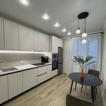 Сдается 1-комнатная квартира, 48 м²