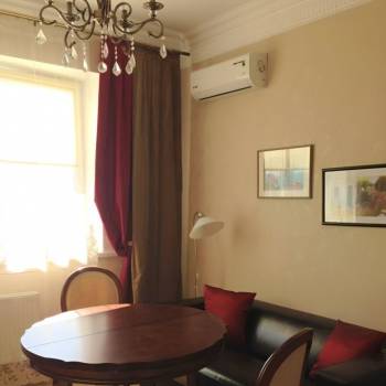 Сдается 1-комнатная квартира, 44 м²