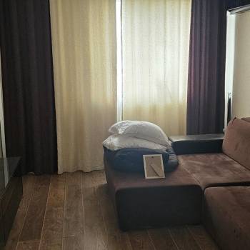Продается 1-комнатная квартира, 36 м²
