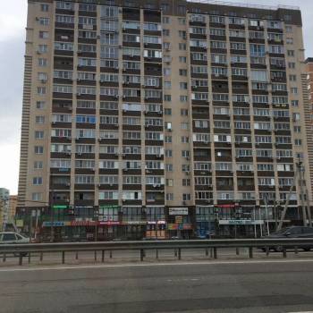 Продается 1-комнатная квартира, 36 м²