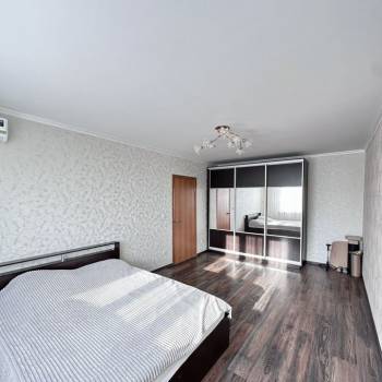 Сдается 1-комнатная квартира, 39 м²