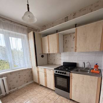 Сдается Многокомнатная квартира, 60 м²
