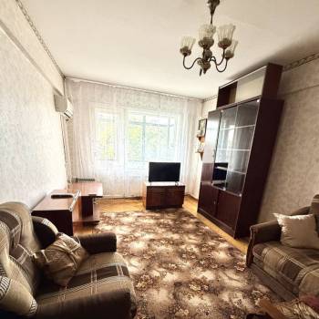 Сдается Многокомнатная квартира, 60 м²