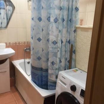 Сдается Многокомнатная квартира, 80 м²