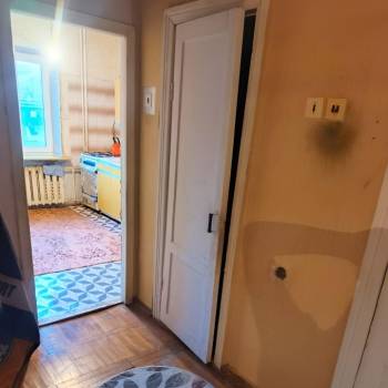 Продается 1-комнатная квартира, 42 м²