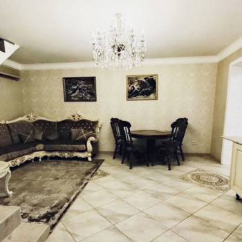 Сдается Дом, 235 м²