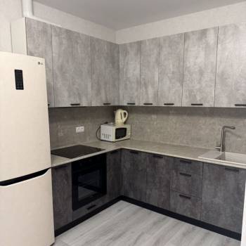 Сдается 1-комнатная квартира, 44 м²