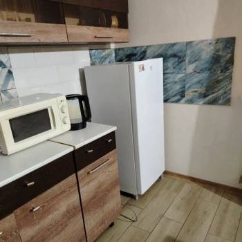 Продается 1-комнатная квартира, 38 м²