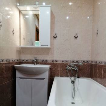 Сдается Многокомнатная квартира, 56 м²