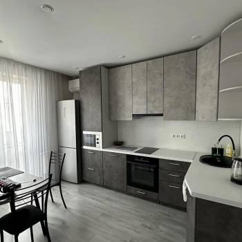 Сдается 1-комнатная квартира, 37 м²