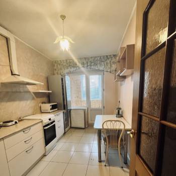 Сдается 1-комнатная квартира, 35 м²