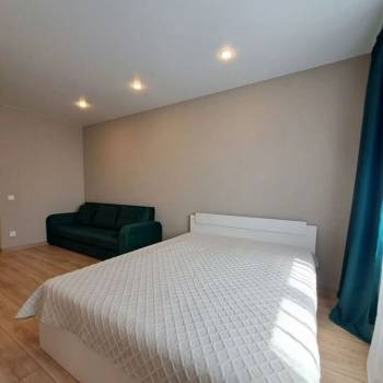 Продается 1-комнатная квартира, 37,4 м²