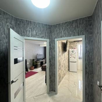 Продается 1-комнатная квартира, 40 м²