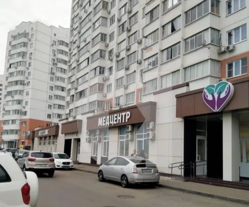 Продам 3-х ком. квартиру, улица им. Артюшкова В.Д.