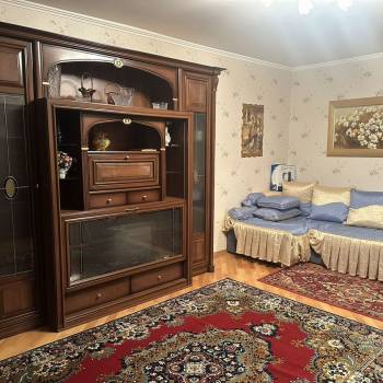 Сдается 2-х комнатная квартира, 71,9 м²