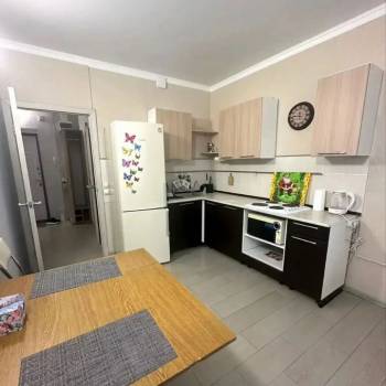 Продается 1-комнатная квартира, 38,6 м²
