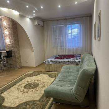 Сдается 1-комнатная квартира, 43 м²