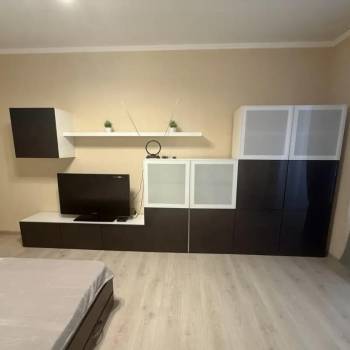 Сдается 1-комнатная квартира, 59,9 м²