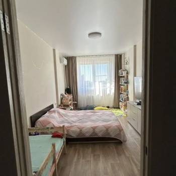 Сдается 2-х комнатная квартира, 65 м²