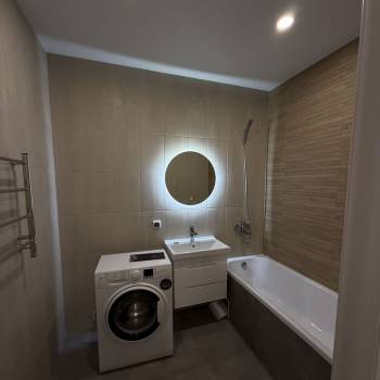 Сдается 2-х комнатная квартира, 59,6 м²